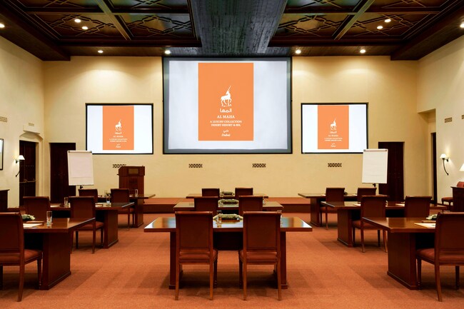 会议中心 - Al Majlis 课堂式布置