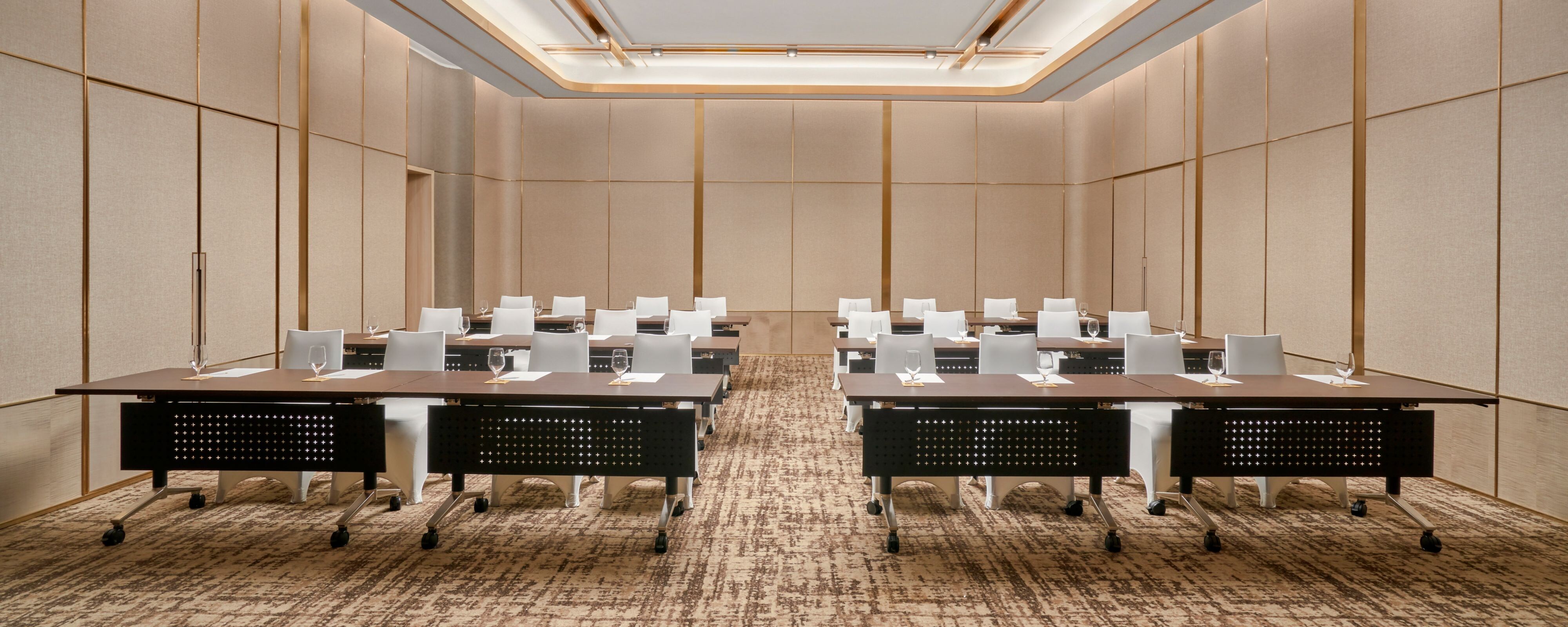 Event Space Ho Chi Minh | Vinpearl Landmark 81, Autograph Collection