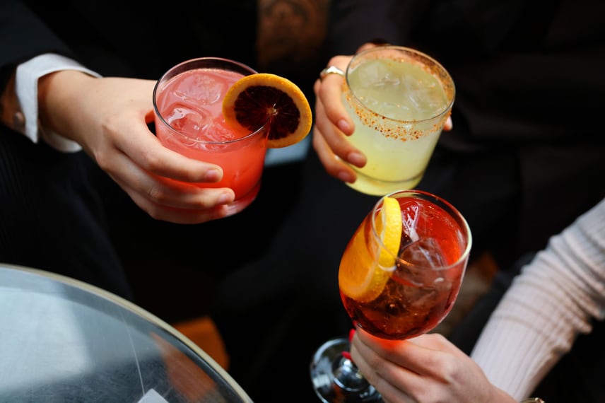 R Lounge - Cocktails