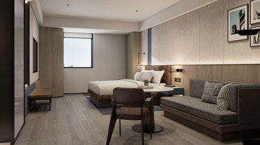 特大床、桌椅、沙发、桌子、电视