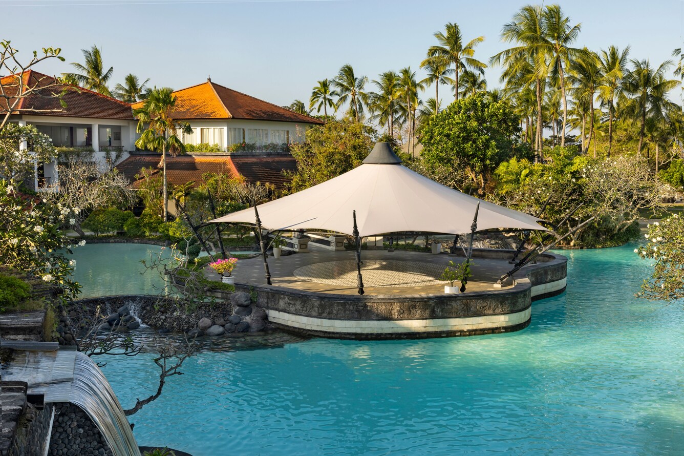 Nusa Bagus Island