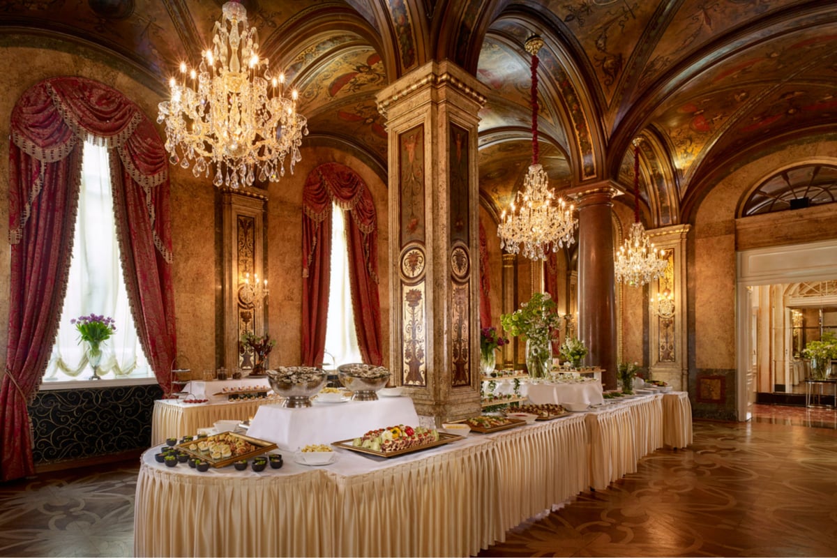 Champagne Brunch 