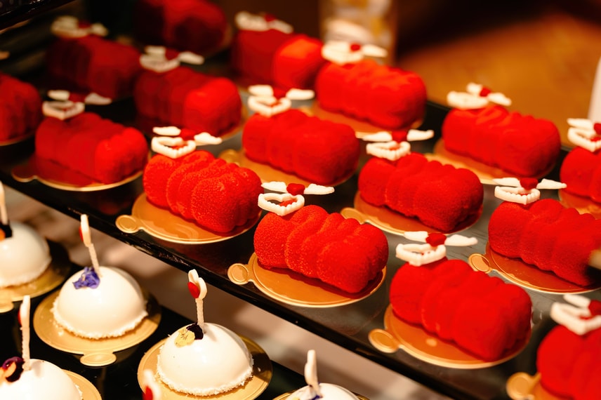 Valentine’s dessert beautifully plated for a roman