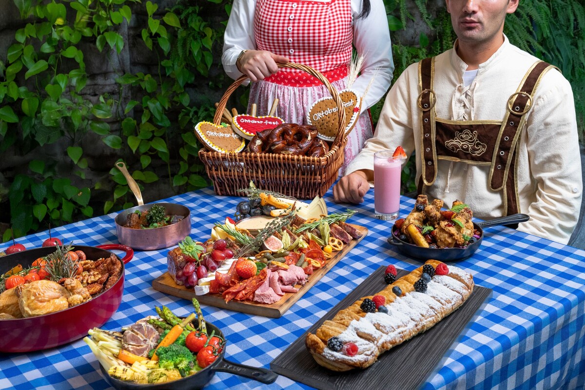Oktoberfest celebration at Lagoon Restaurant