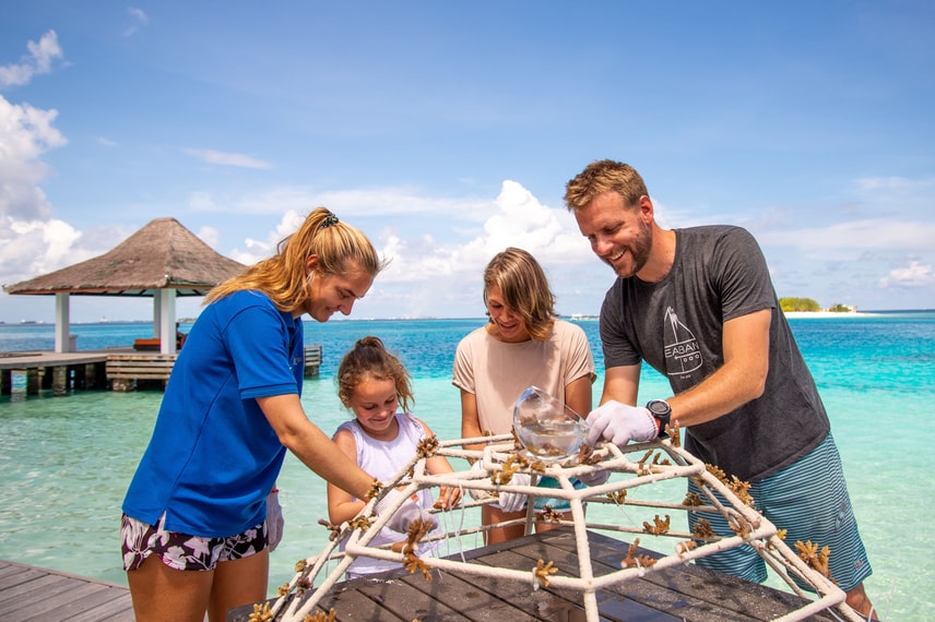 Family Coral Planting