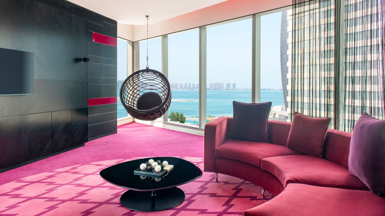 WOW Suite Living Rm